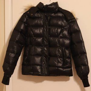 Scotch Bonnet Coat USED, IN EXCELLENT CONDITION